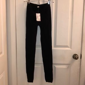 Selling black leggings! New with tags on it!